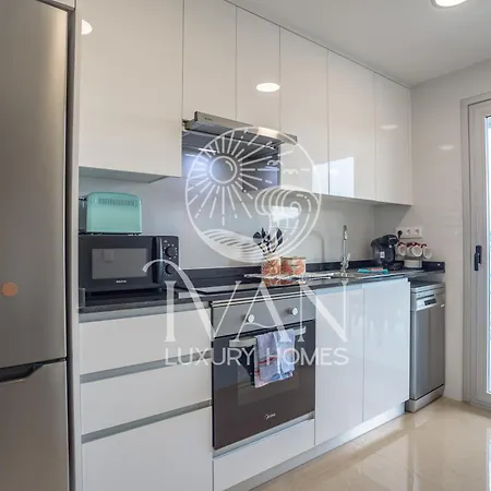 Casa Lorena Ivan Luxury Homes 3ªplta Sur 1ªlinea